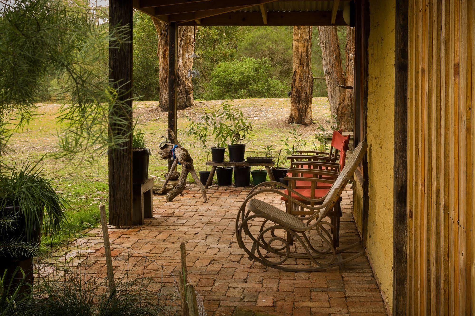 The Burrow At Wombat Bend Villa Dixons Creek Екстериор снимка